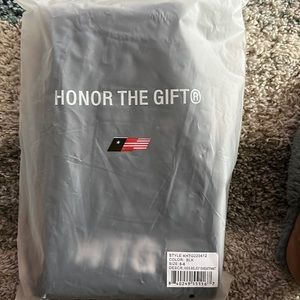 Honor the gift kids set 5/6 med